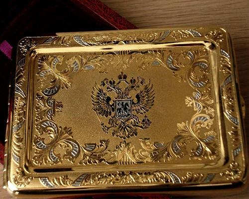 продати Прикраси з антикварного золота